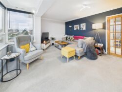 South Coast Road, Peacehaven