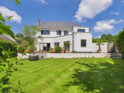 Radinden Manor Road, Hove